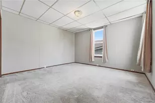 212 Fairview Ave, Butler, PA 16001 - Photo 22