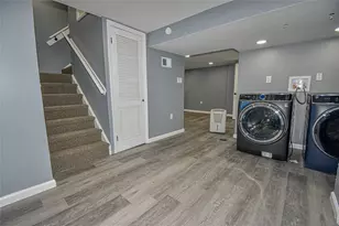 392 Whittier Dr, Pittsburgh, PA 15235 - Photo 26