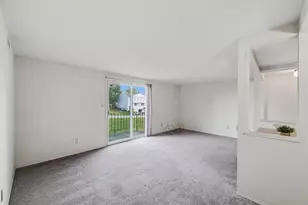 1632 Jefferson Ridge Dr, Jefferson Hills, PA 15025 - Photo 6