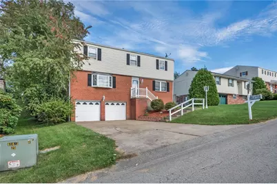 247 Darlan Hill Dr, Pittsburgh, PA 15239 - Photo 2