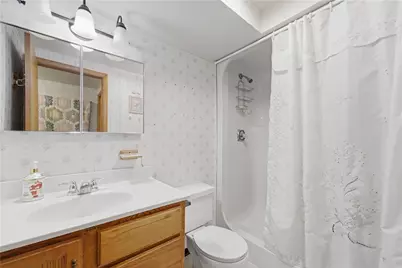 306 Evergreen Ct, Saxonburg Boro, PA 16056 - Photo 10