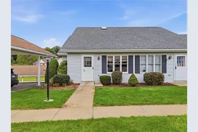 306 Evergreen Ct, Saxonburg Boro, PA 16056 - Photo 1