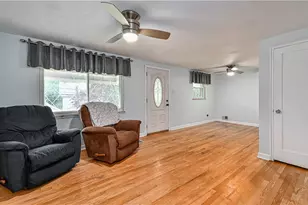 1337 Hamilton Rd, Pittsburgh, PA 15234 - Photo 6