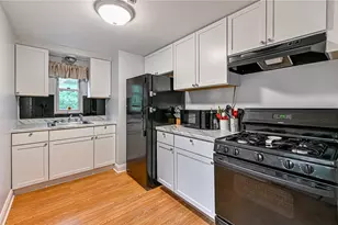 1337 Hamilton Rd, Pittsburgh, PA 15234 - Photo 2