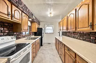 1318 Butler Rd, Springdale Township, PA 15144 - Photo 12