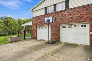 3479 MacArthur Dr, Murrysville, PA 15668 - Photo 32
