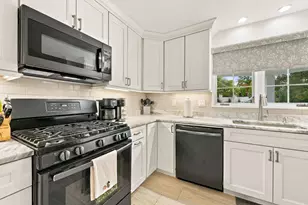 3479 MacArthur Dr, Murrysville, PA 15668 - Photo 2
