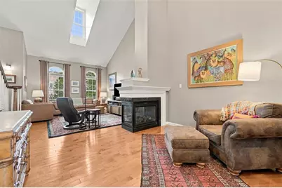 2005 Overlook Ct, North Strabane, PA 15317 - Photo 8
