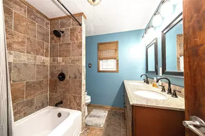 715 Powers Dr, Pittsburgh, PA 15090 - Photo 16