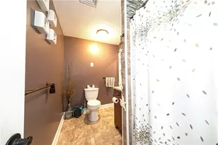 715 Powers Dr, Pittsburgh, PA 15090 - Photo 20