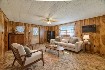 398 Moccasin Hollow Rd, Mount Pleasant Township, PA 15666 - Photo 6
