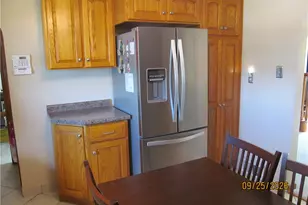 1522 Broad St, South Greensburg Boro, PA 15601 - Photo 18