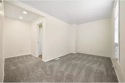 310 Madison Av., Sewickley Township, PA 15637 - Photo 10