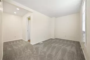 310 Madison Ave, Sewickley Township, PA 15637 - Photo 10