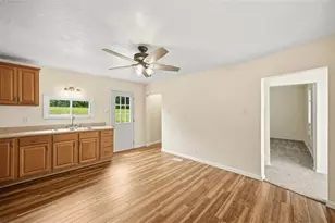 310 Madison Ave, Sewickley Township, PA 15637 - Photo 4