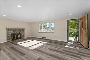 859 Corbett Dr, Pittsburgh, PA 15234 - Photo 4