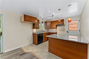 859 Corbett Dr, Pittsburgh, PA 15234 - Photo 8