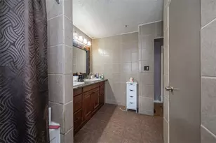 804 Maryland Ave, Midland Boro, PA 15059 - Photo 16