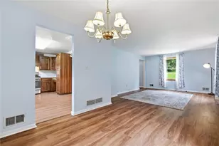 865 Hamilton Ave, Monroeville, PA 15146 - Photo 12