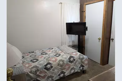2710 Locust St, Beaver Falls, PA 15010 - Photo 10