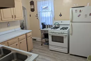 2710 Locust St, Beaver Falls, PA 15010 - Photo 8