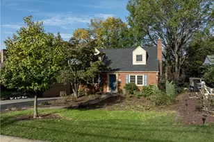 116 Seneca Dr, Pittsburgh, PA 15228 - Photo 2