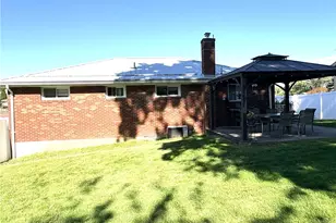 108 Philomena Dr, Moon/Crescent Twp, PA 15108 - Photo 2