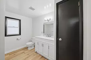 320 Raymond St, Pittsburgh, PA 15218 - Photo 14