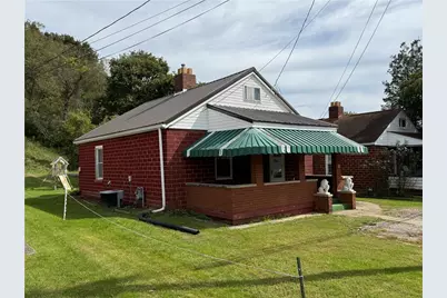 8 Penn Avenue, East Bethlehem, PA 15322 - Photo 12