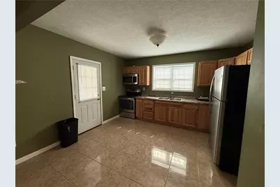 8 Penn Avenue, East Bethlehem, PA 15322 - Photo 4