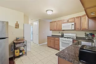 809 Hackberry Dr, Monroeville, PA 15146 - Photo 12