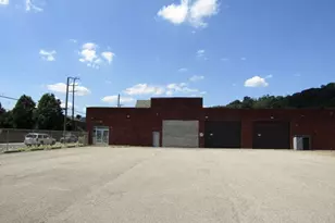 2725 Walnut St, McKeesport, PA 15132 - Photo 2