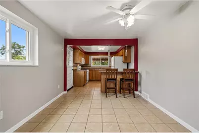 310 Millport Road, West Mifflin, PA 15122 - Photo 6