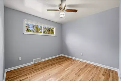 310 Millport Road, West Mifflin, PA 15122 - Photo 12