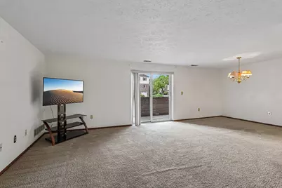 103 Woodstone #33, New Kensington, PA 15068 - Photo 6
