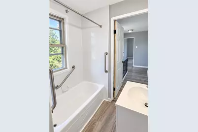 5221 Schenley Avenue, Pittsburgh, PA 15224 - Photo 12