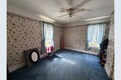 311 N 5th St, Youngwood, PA 15697 - Photo 10
