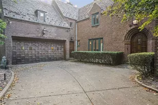 5914 Braeburn Pl, Pittsburgh, PA 15232 - Photo 4
