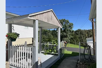 13 Dearth Ln, Menallen Township, PA 15401 - Photo 4