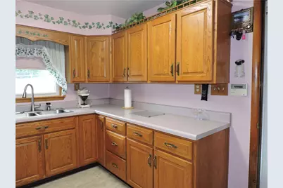 1440 W Pittsburgh St, East Huntington, PA 15683 - Photo 6