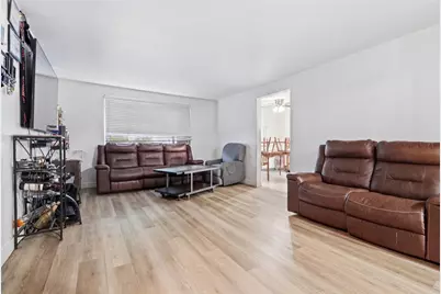 1214 Broadway Ave, Stowe Township, PA 15136 - Photo 34