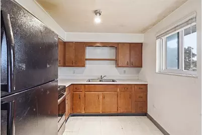 1214 Broadway Ave, Stowe Township, PA 15136 - Photo 30