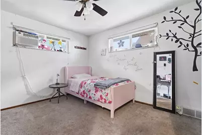 1214 Broadway Ave, Stowe Township, PA 15136 - Photo 26