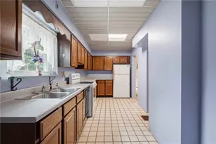 709 Short St, Irwin, PA 15642 - Photo 16