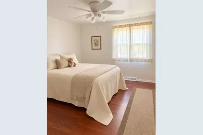 654 Homewood Dr, Pittsburgh, PA 15235 - Photo 6