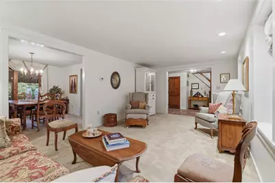 118 Nyetimber Pkwy Dr, Moon/Crescent Twp, PA 15108 - Photo 6