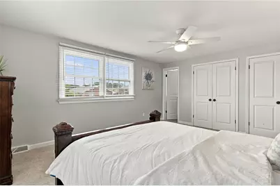 1105 Huston Dr, West Mifflin, PA 15122 - Photo 30