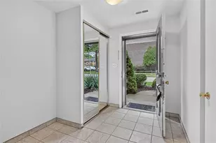 7440 Lighthouse Point, Pittsburgh, PA 15221 - Photo 4