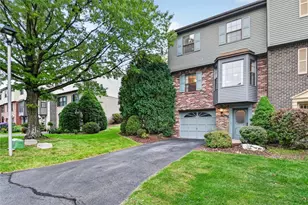 7440 Lighthouse Point, Pittsburgh, PA 15221 - Photo 2
