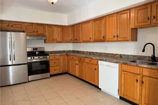 130 S Park St, New Wilmington Boro, PA 16142 - Photo 4